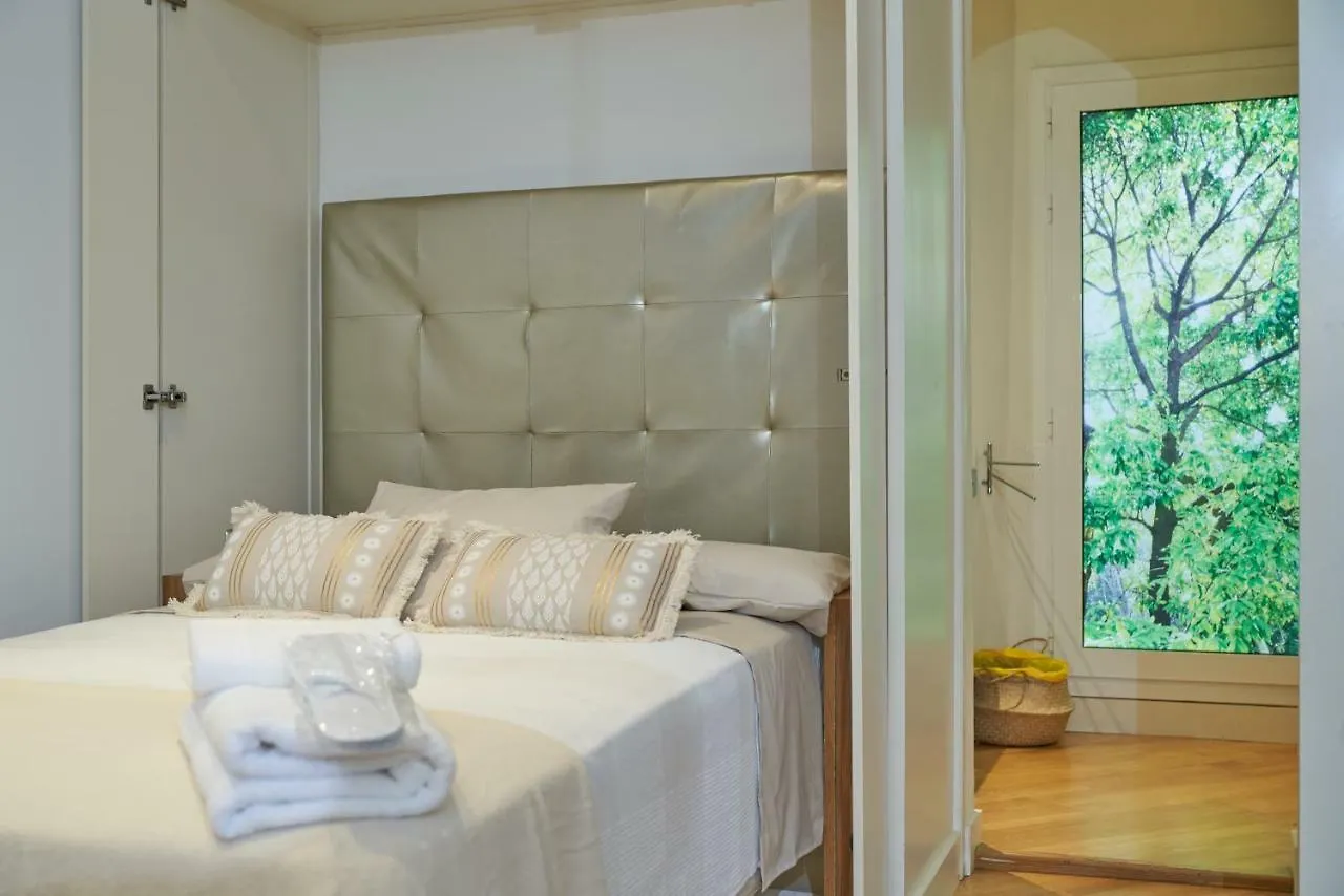 Daire Spacious & Comfortable Flat In Centric Eixample Barselona